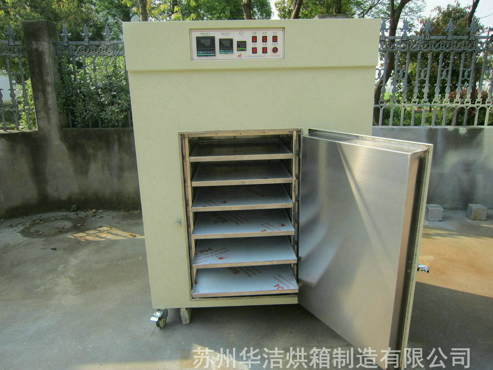 潔凈烘箱的隔熱層到底多厚呢？